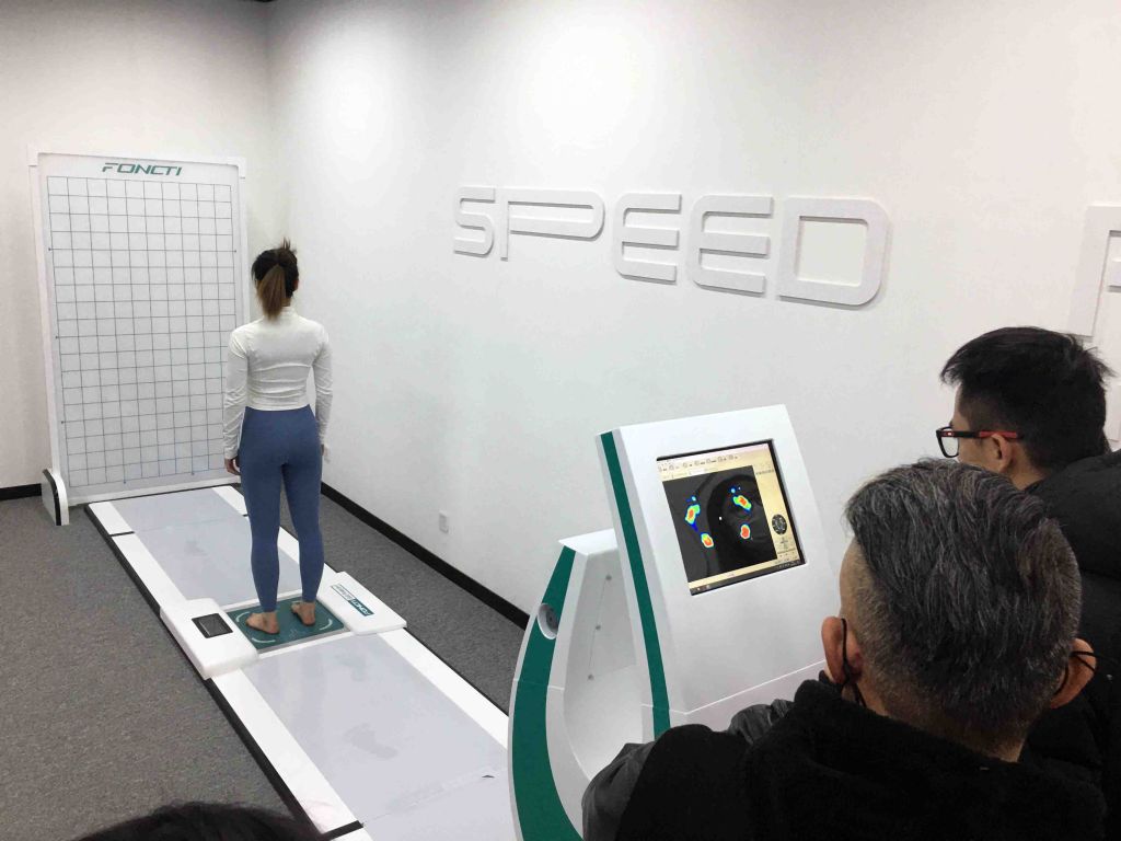 足底壓力及體態(tài)評估儀