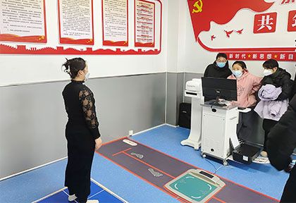 足底壓力測(cè)試儀、足墊定制系統(tǒng)